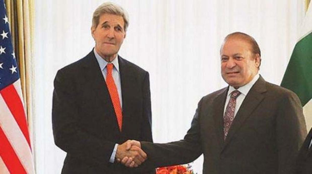 Pathankot attack: Carry out investigation in transparent manner, John Kerry tells Nawaz Sharif