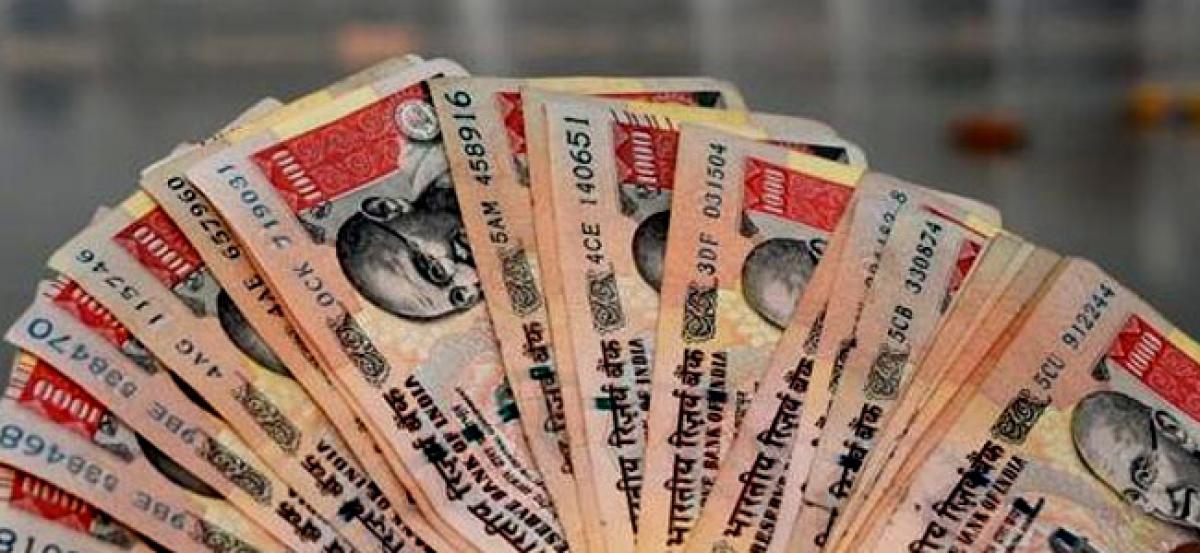 Issue Rs 200 currency notes, industry chamber urges government