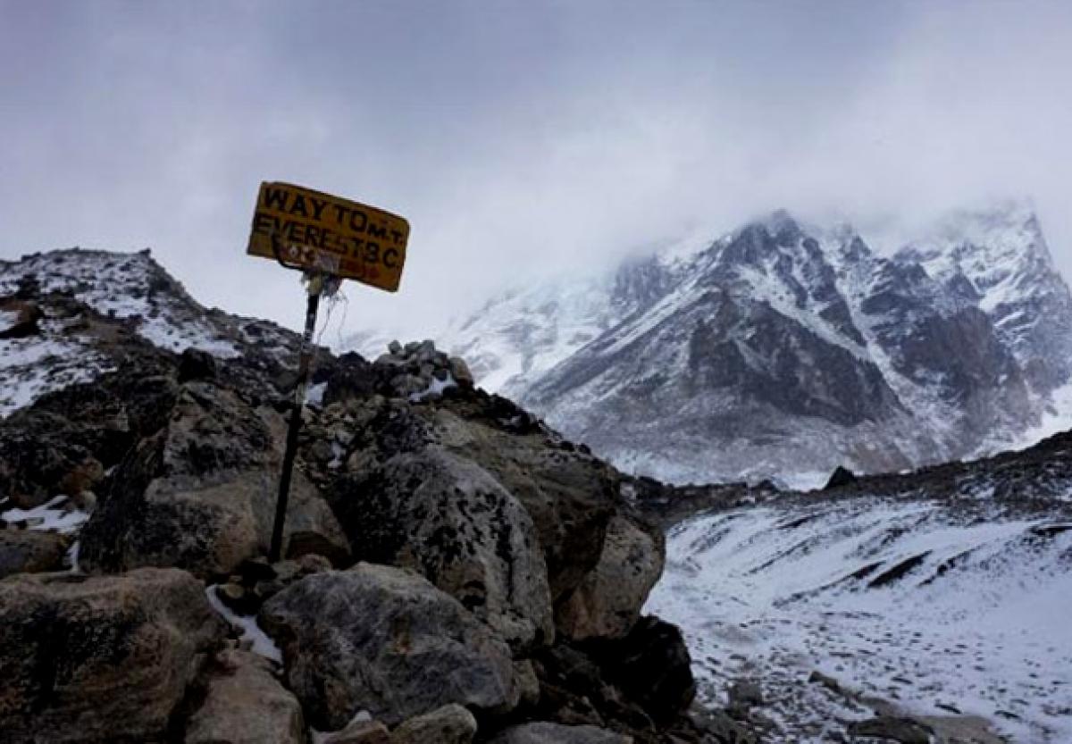 EarthquakeHit Everest World's Highest Marathon Returns