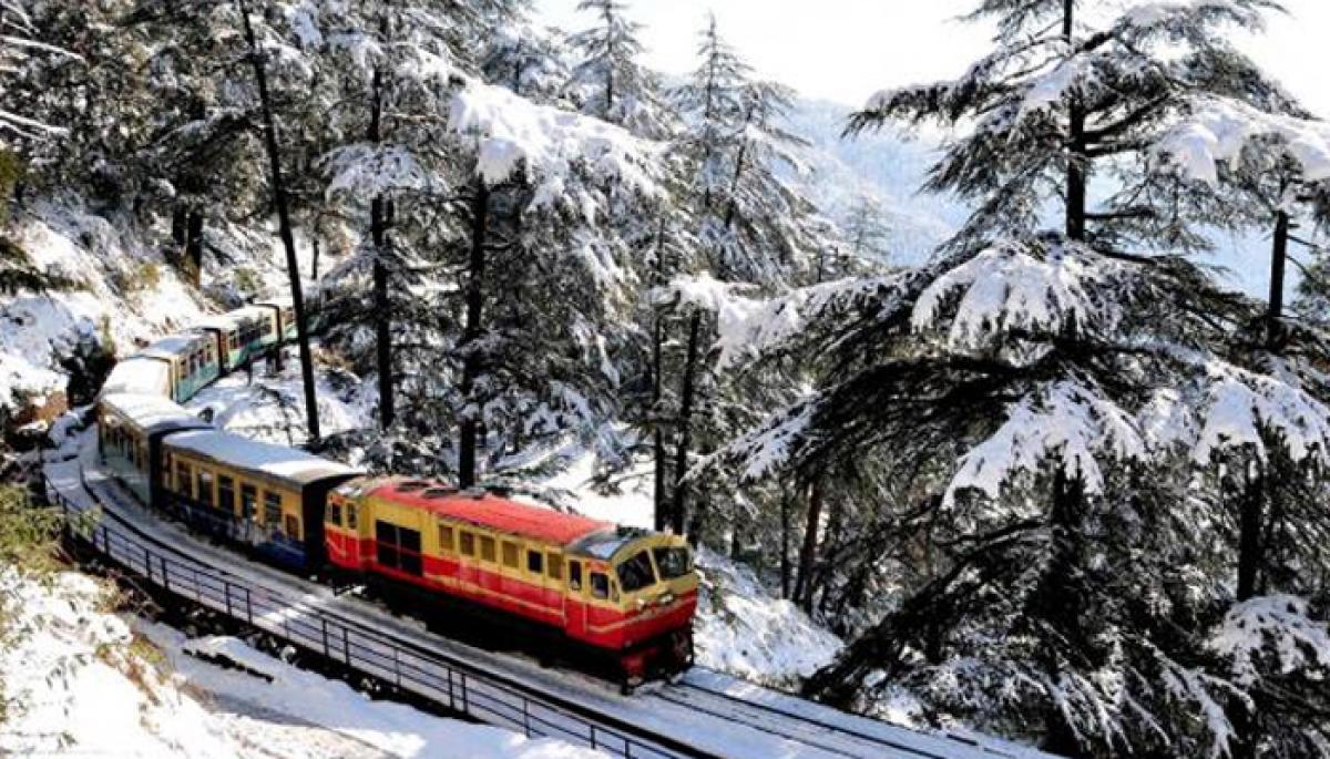 Kalka-Shimla toy train derails, two foreigners killed