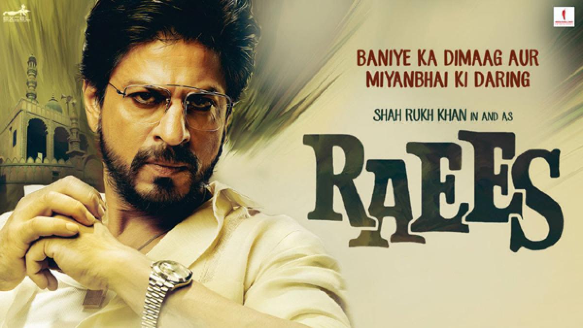 Shah Rukh Khan dons three looks in Raees