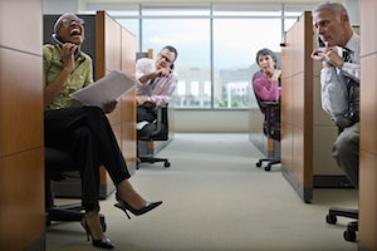 5 Bad Habits in office that you must get rid of