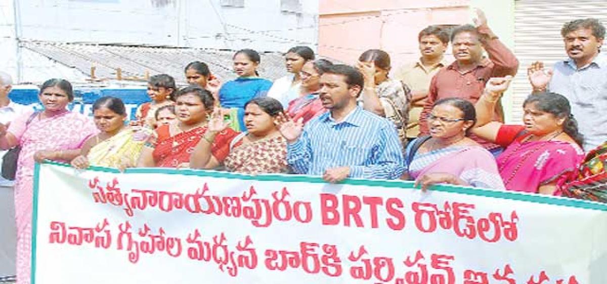 Vijayawada suburbs fed up with tipplers