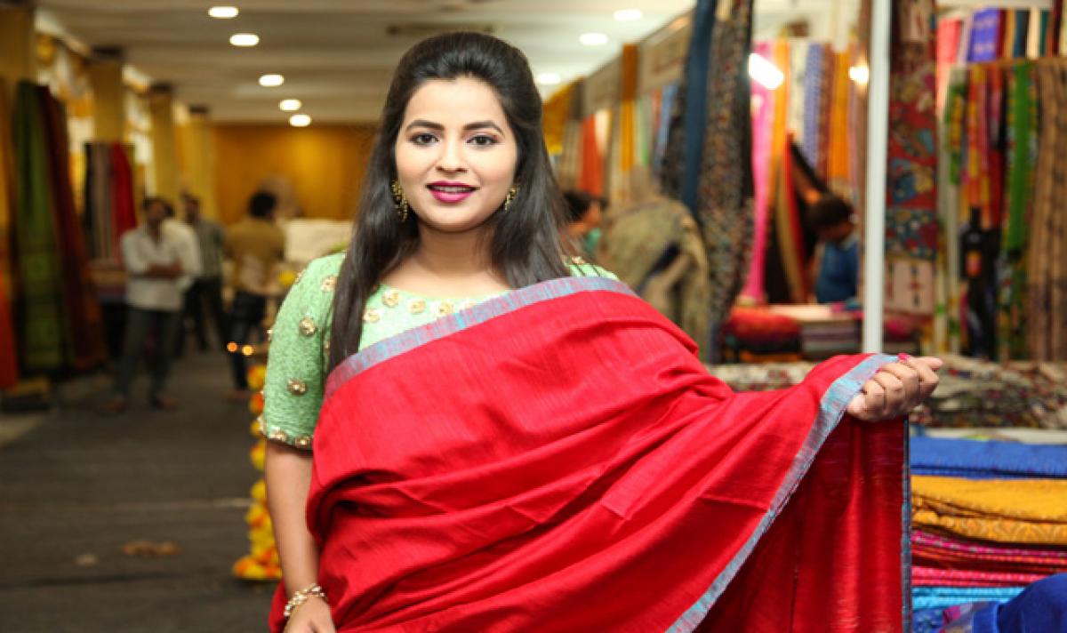 Komali opens Silk India Expo