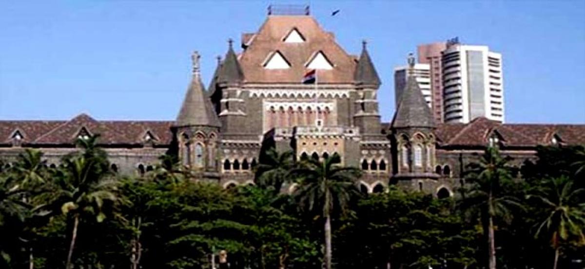 Khadse case: HC gives last chance to govt to file probe report