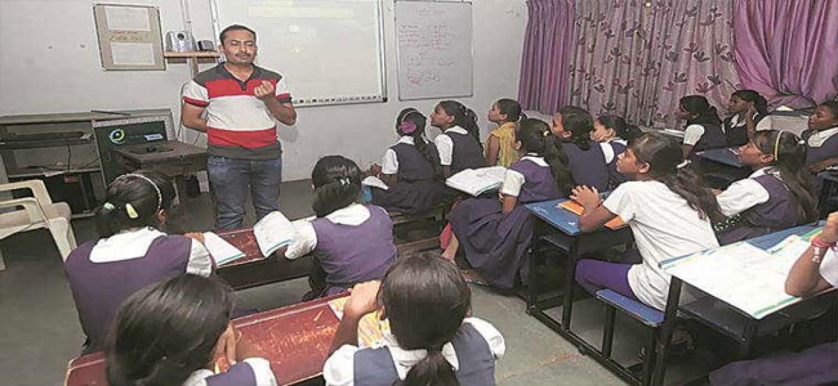 All schools will be linked to ‘digital boards’: Union minister