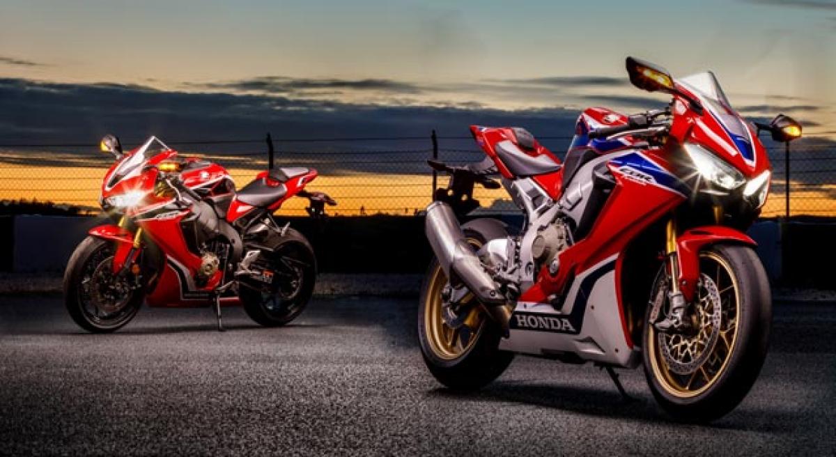 CBR1000RR Fireblade anniversary edition bookings open