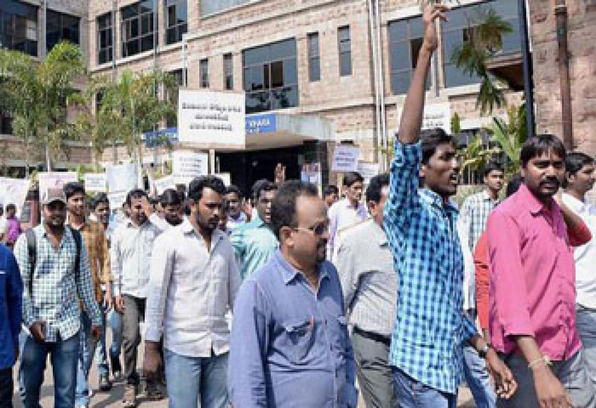 SFI calls for AU bandh