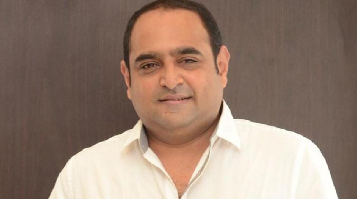 Vikram Kumar gets engaged, to marry in Sept