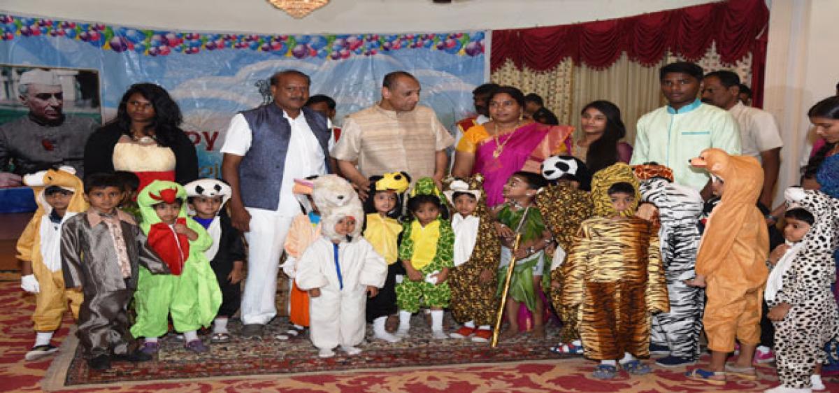 Kids turn royals at Raj Bhavan