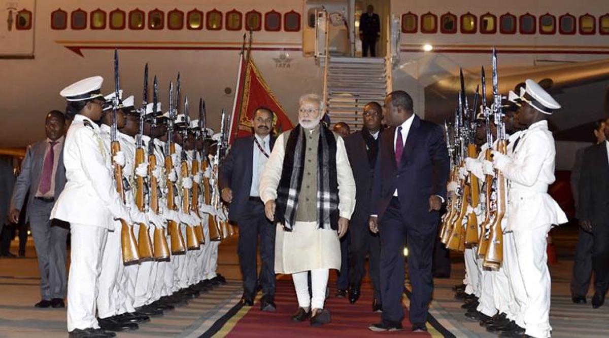 Ceremonial welcome for Indian PM Narendra Modi at Mozambique