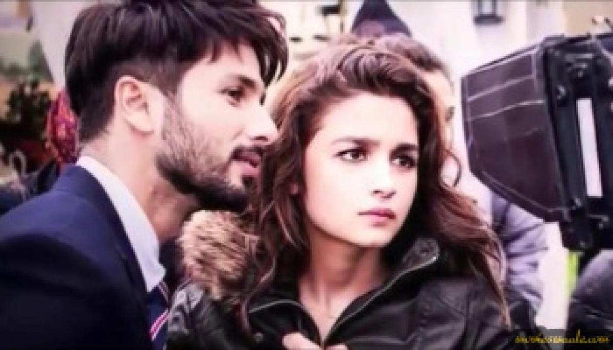 Shaandar teaser poster: Shahid Kapoor and Alia Bhatt pair looks refreshing