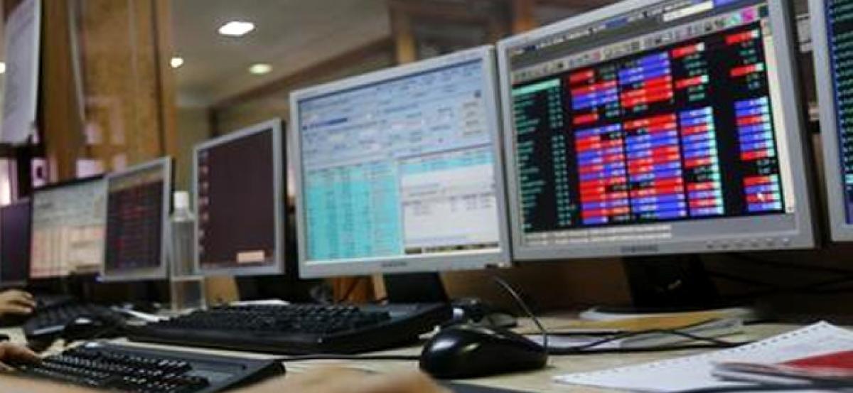 Sensex up as banking stocks gain ahead of earnings