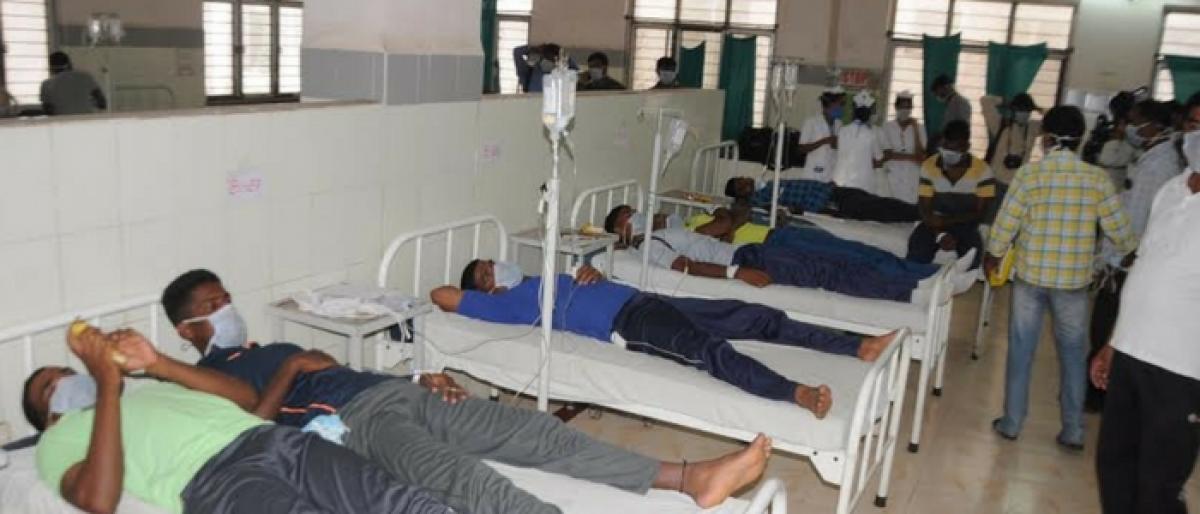 30 trainee constables taken ill, Admitted to hospital