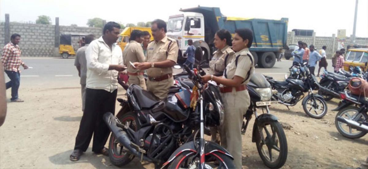 145 cases booked for helmetless driving