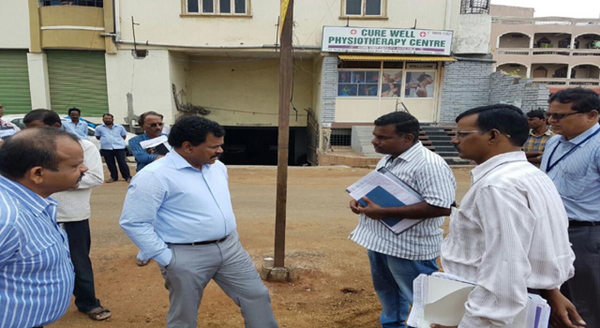 HMWSSB MD carries out inspection