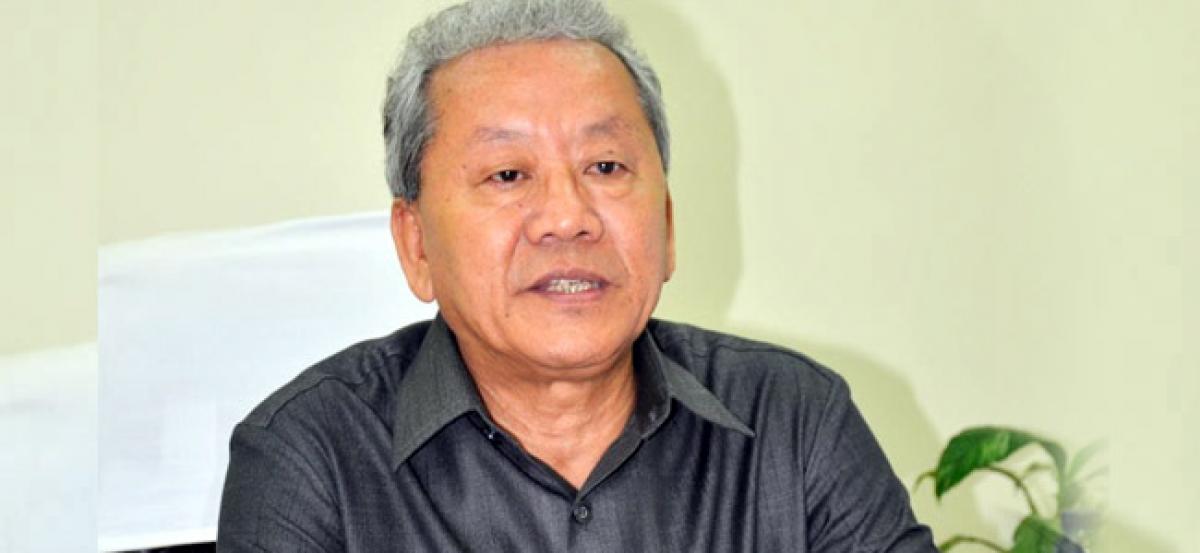 Cong be given first chance to form Manipur govt: Gaikhangam