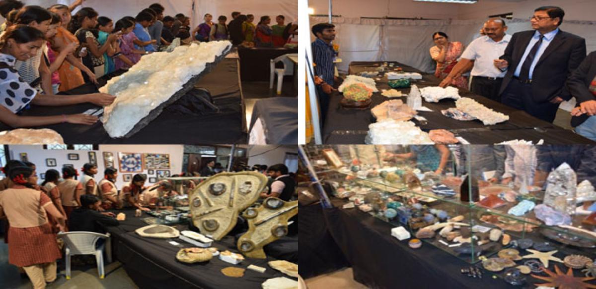 Exhibition on minerals and fossils at OU