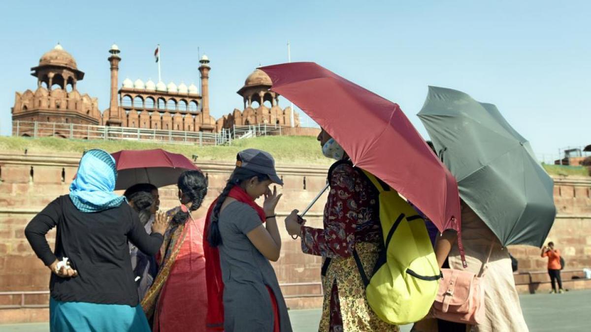 Maximum temperature to touch 42 degrees Celsius in Delhi