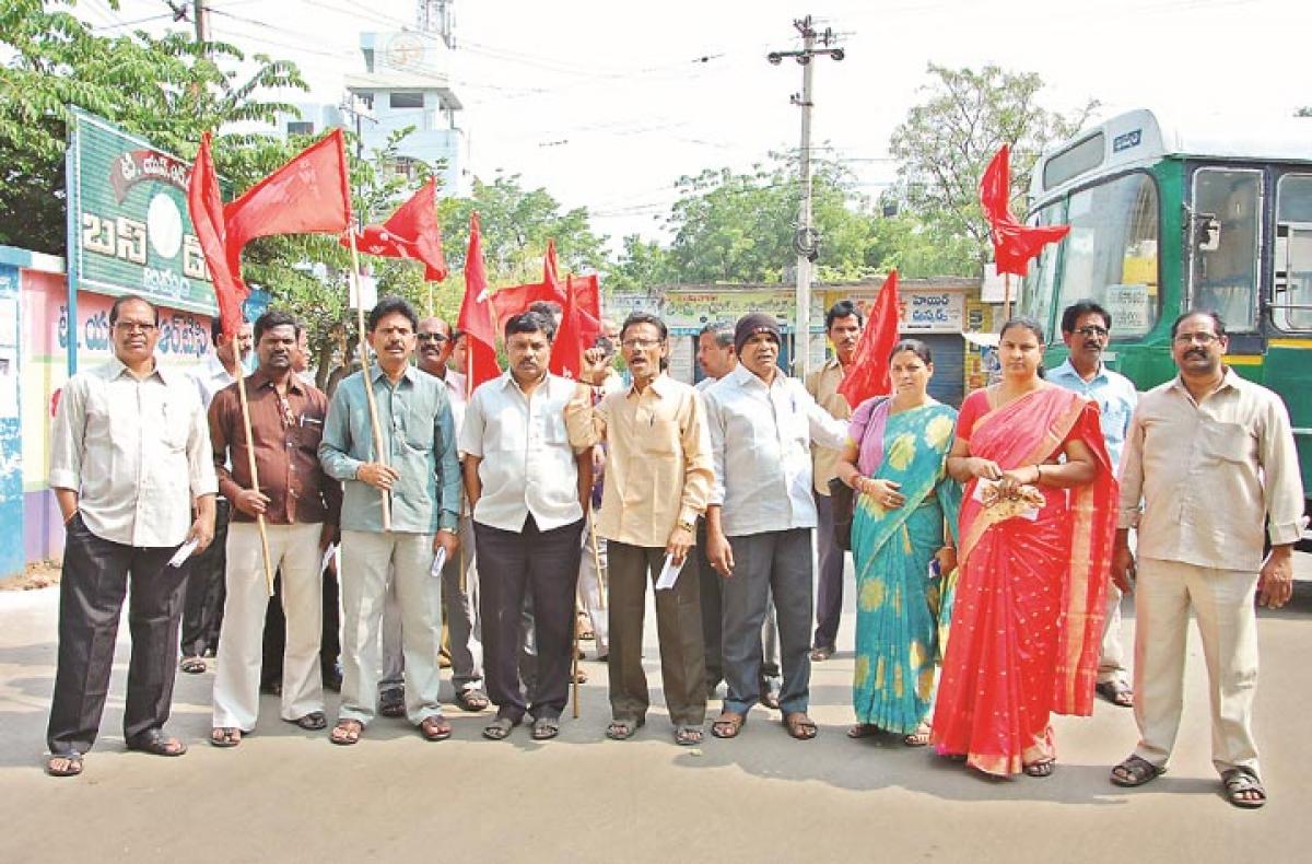 Cancel rented buses, demands RTC staff