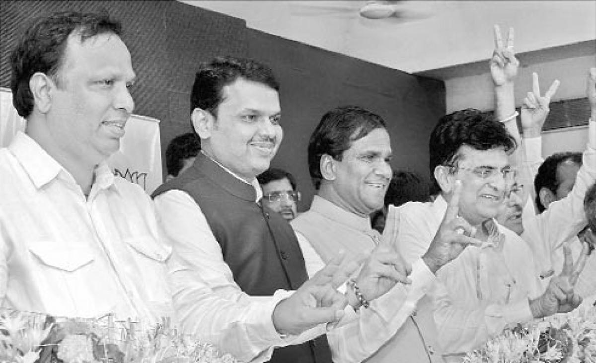 Maharashtra gains from note bandhi