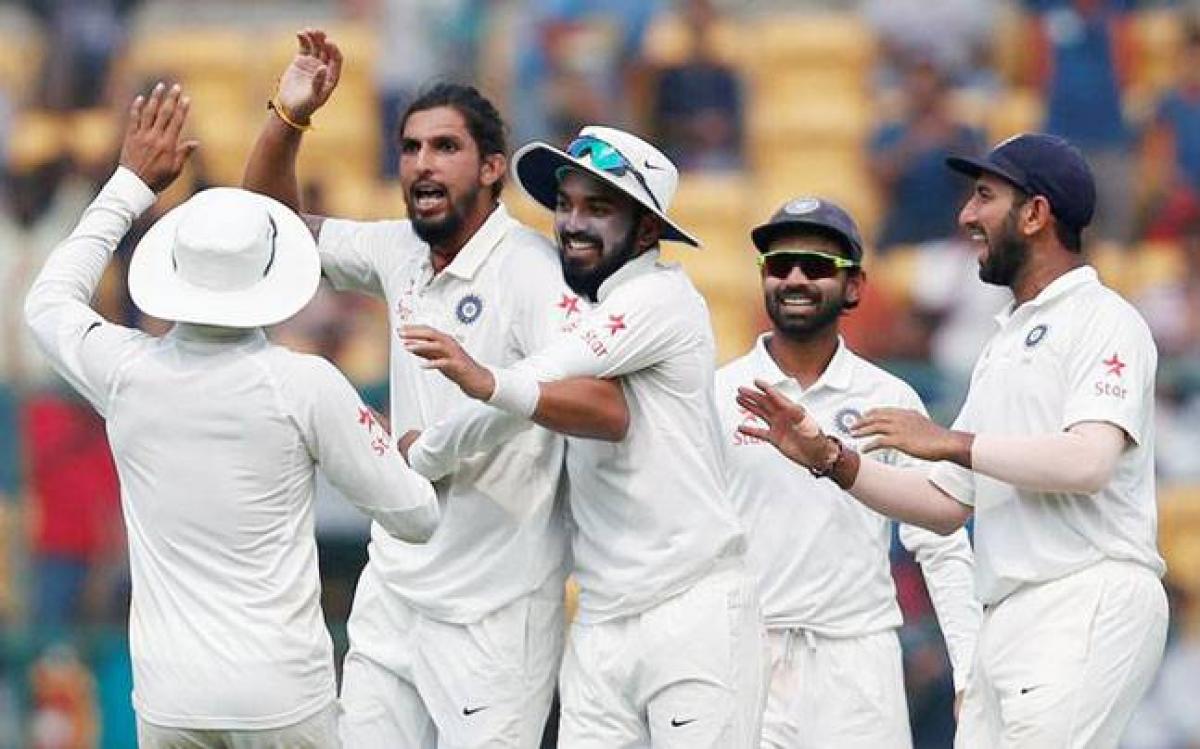 India strike hard, Australia need 87 runs to win