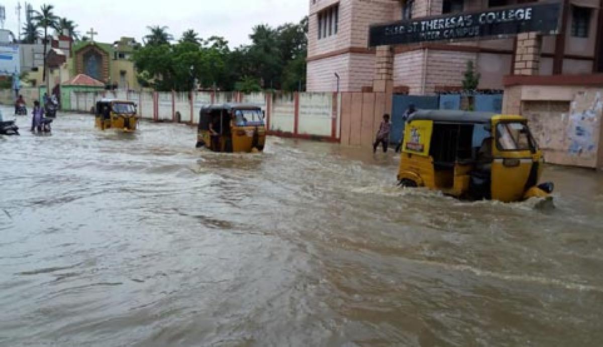Heavy rains lash West Godavari
