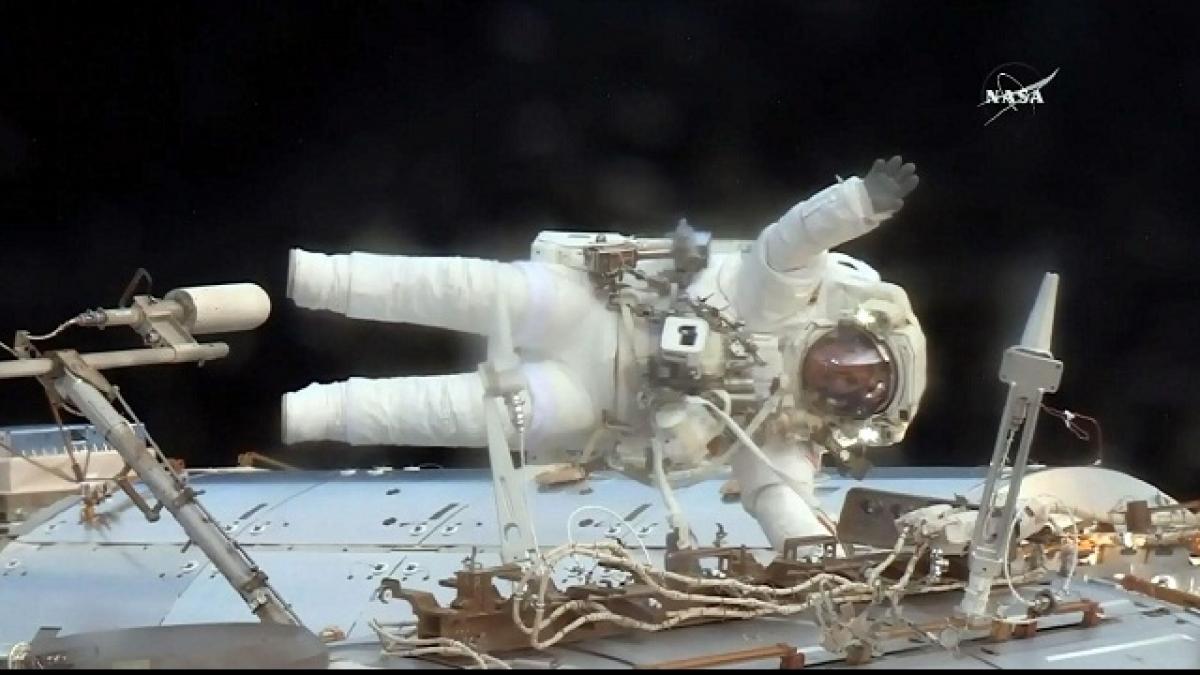 Astronauts successfully fix power box during critical space walk