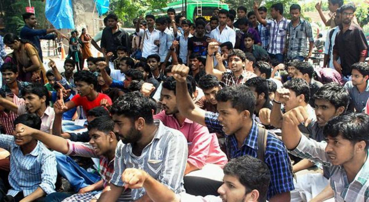 SFI plans dharna on Sept 19 for hike in mess charges