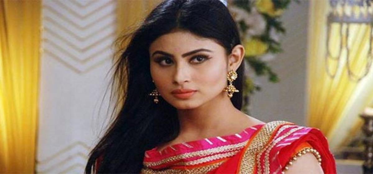 Ekta Kapoor a beautiful story teller: Mouni Roy