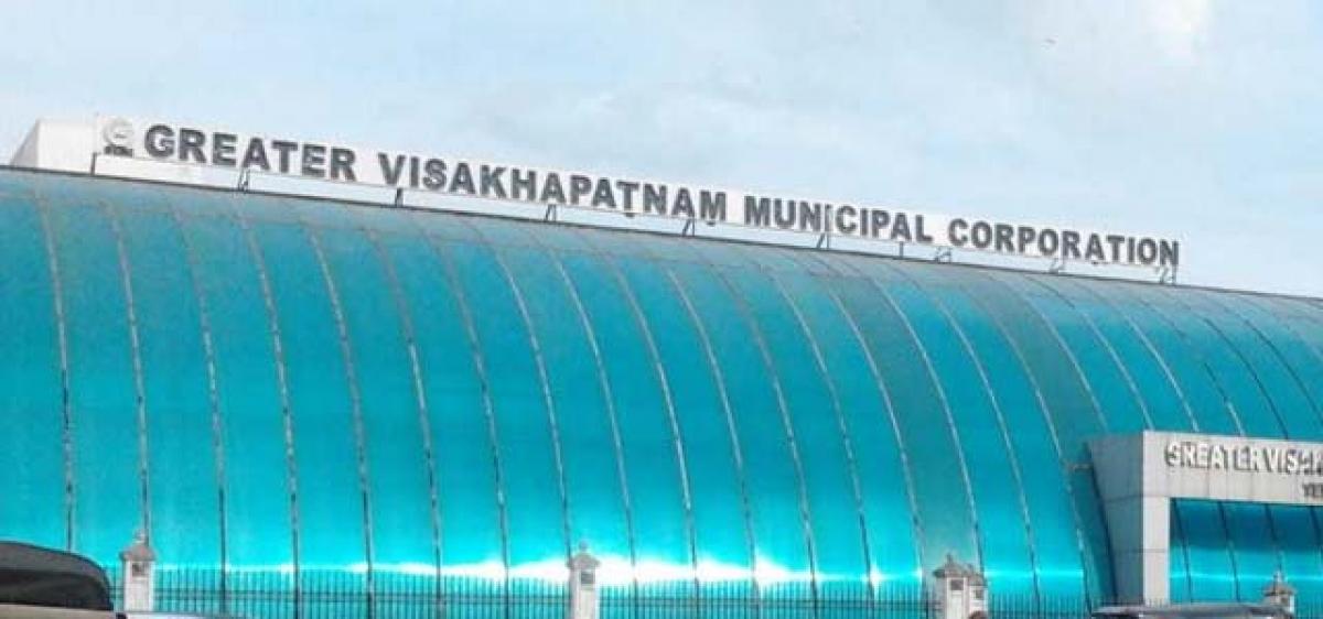 GVMC directed to remove hoardings