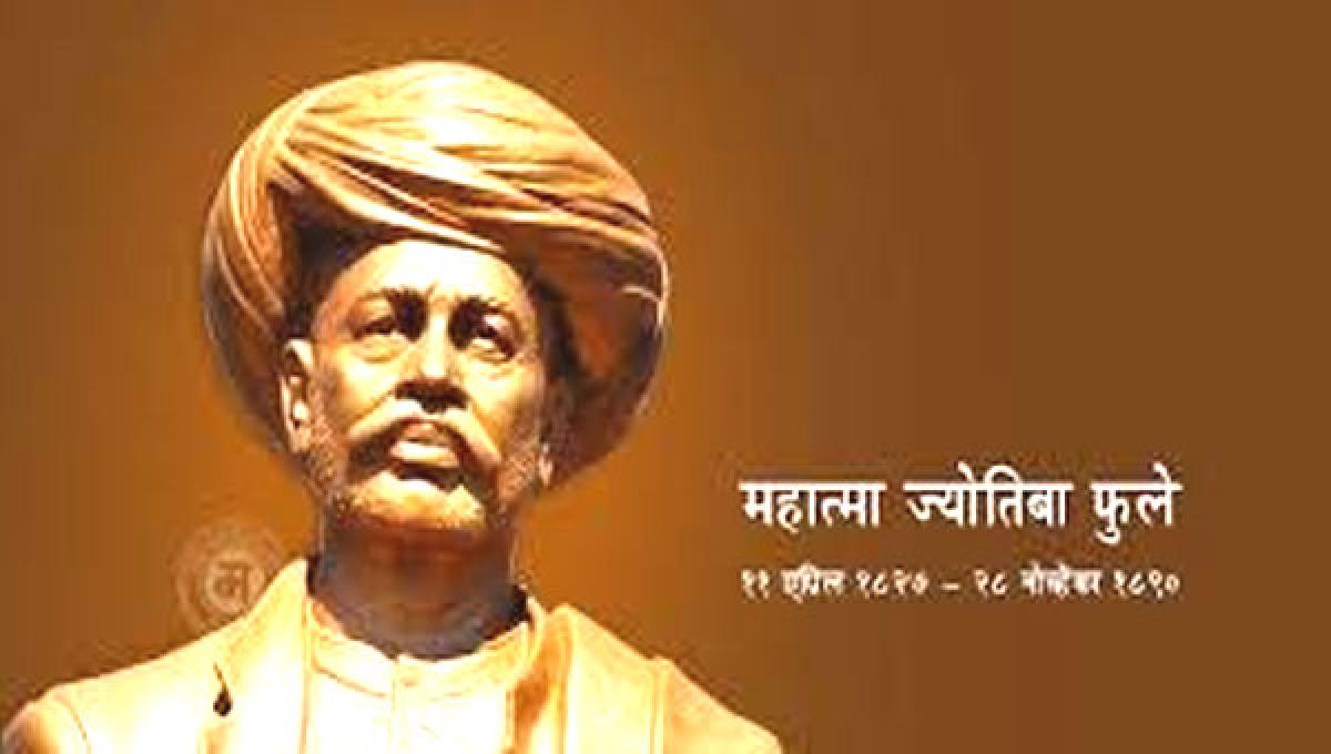 Tributes paid to Jyothirao Phule at JNTUA