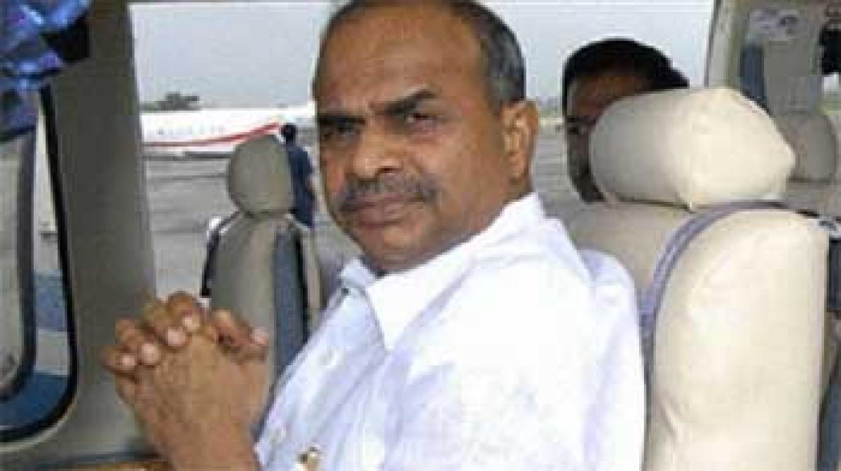 YSR predicted Congress defeat if Telangana was formed: Sanjay Baru