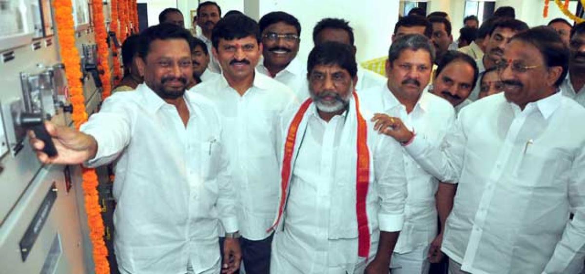 Don’t politicise Telangana irrigation projects, Tummala