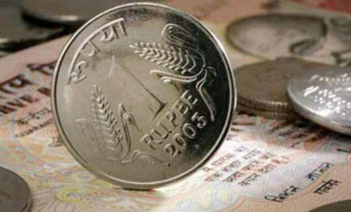 Rupee gains 14 paise against USD in early trade
