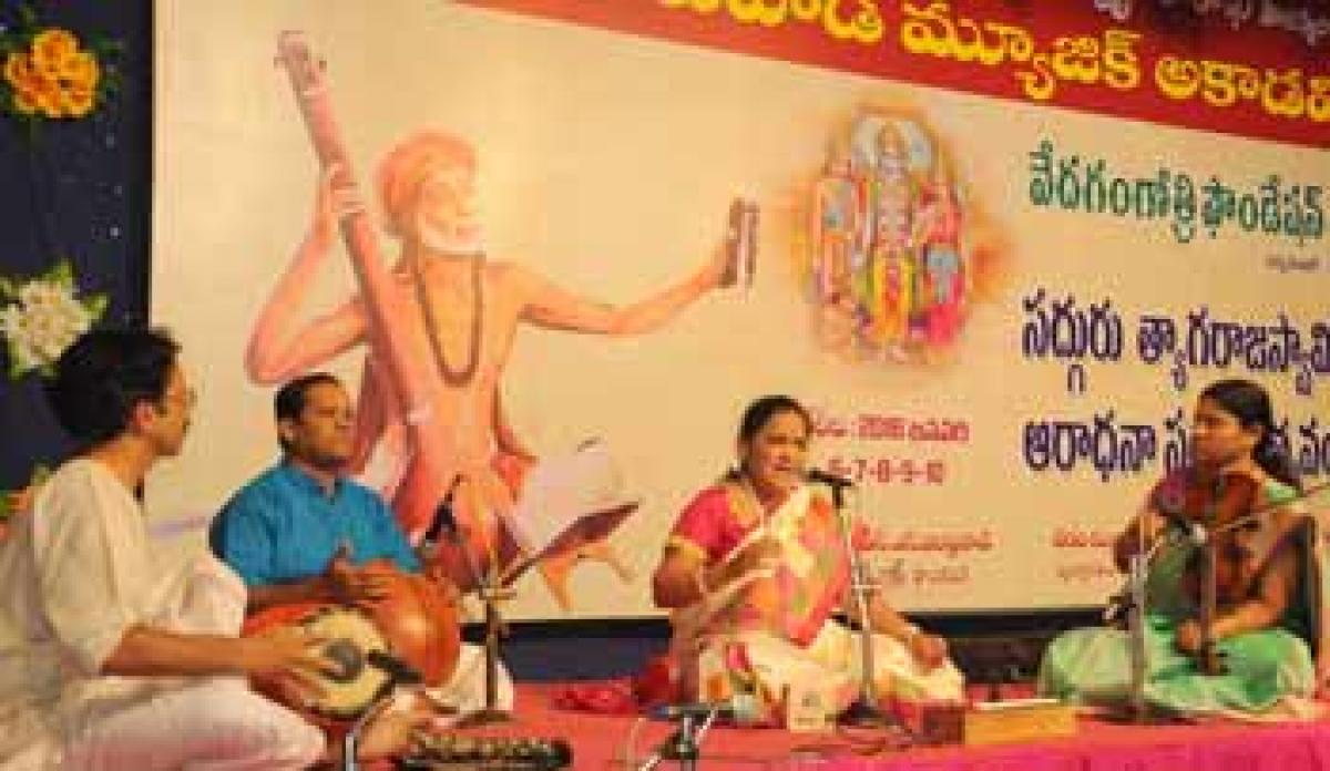 Concerts by renowned musicians at Thyagarajaswamy Aradhana