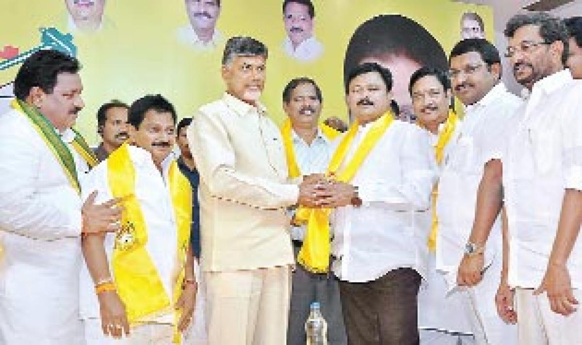 2 YSRCP MLAs join TDP