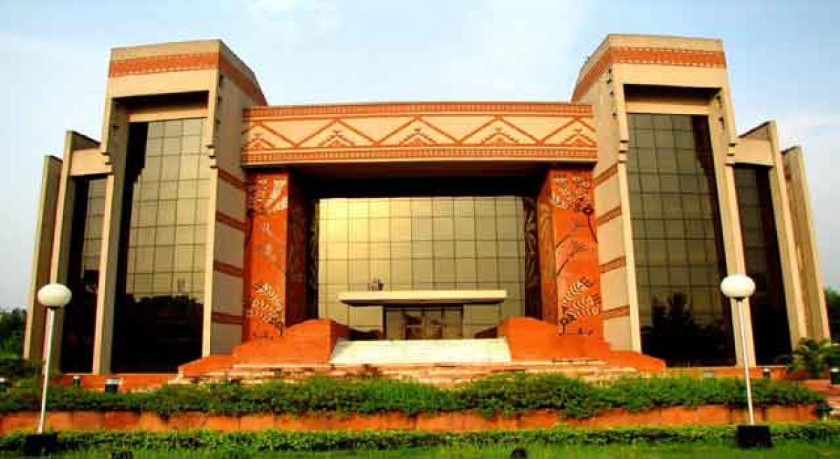 Management development programmes at IIM-C