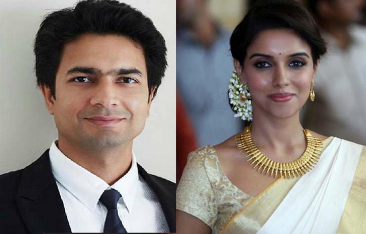 Asin​s Fiance Rahul to join​ Onam ​celebrations ​in Cochin