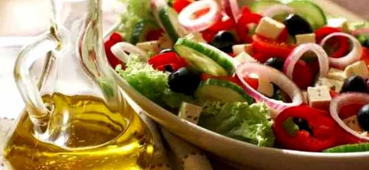 Mediterranean diet may help HIV, diabetes patients: study