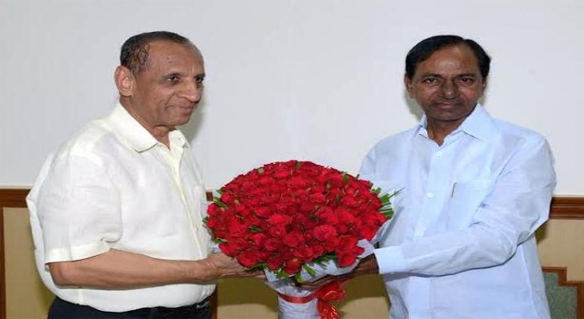 KCR briefs Governor on PM visit