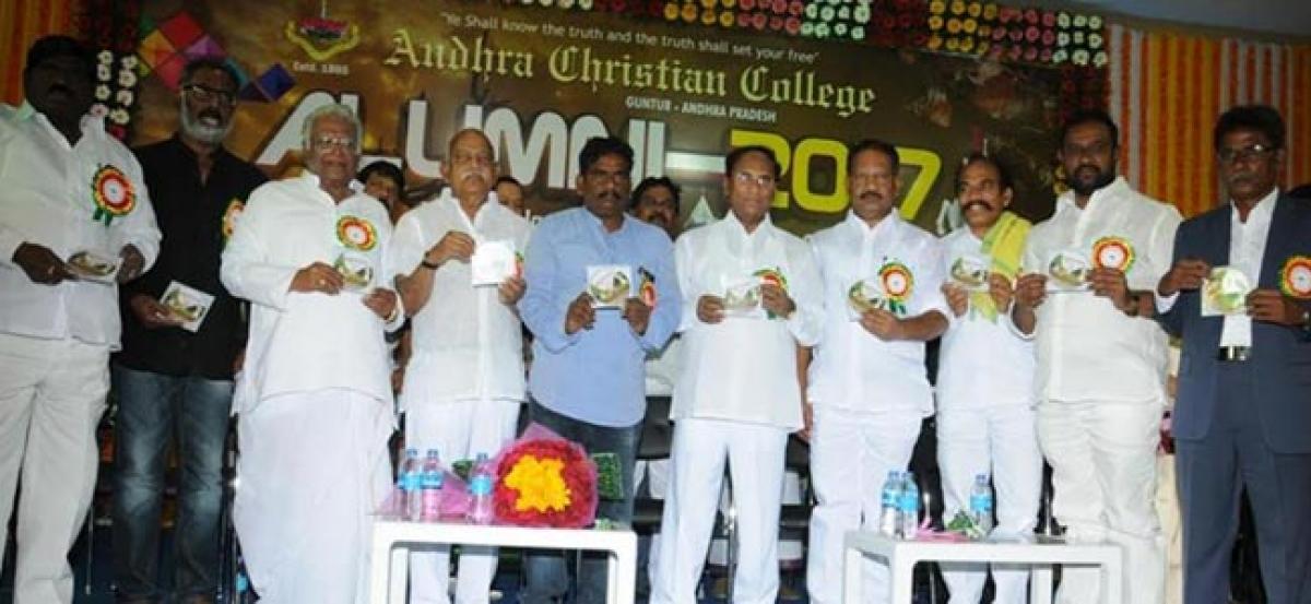 Alumni extends support for  development of AC College 
