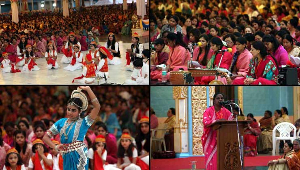Photos: Cultural Presentation by Alumni of Sathya Sai Institutions - Day 2