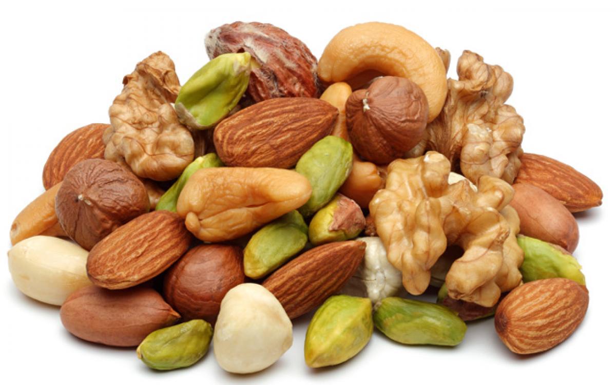 Eat 10 grams of nuts a day for longer life