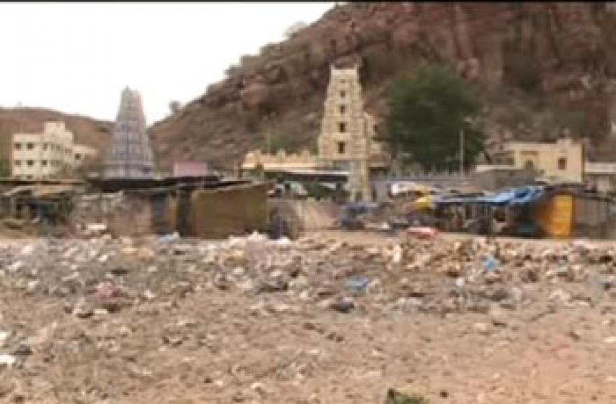 Famed Veeranjaneya temple in state of neglect