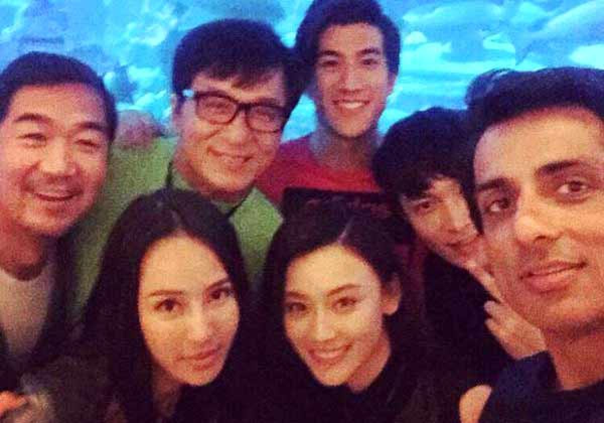 Jackie Chan treats Sonu Sood to dinner at Atlantis