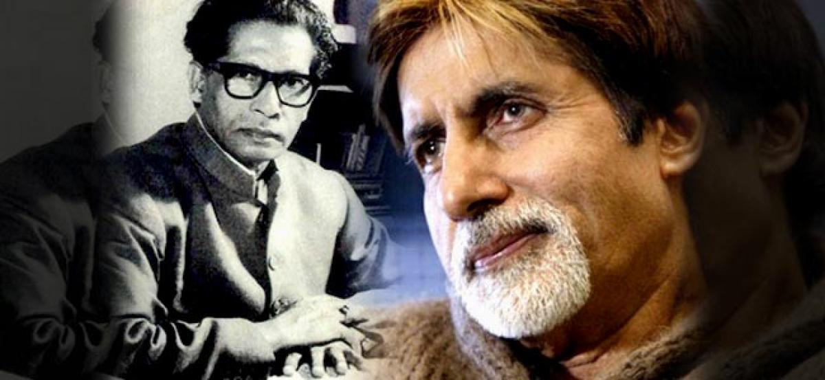 Big B pays tribute to Harivansh Rai Bachchan on Fathers Day