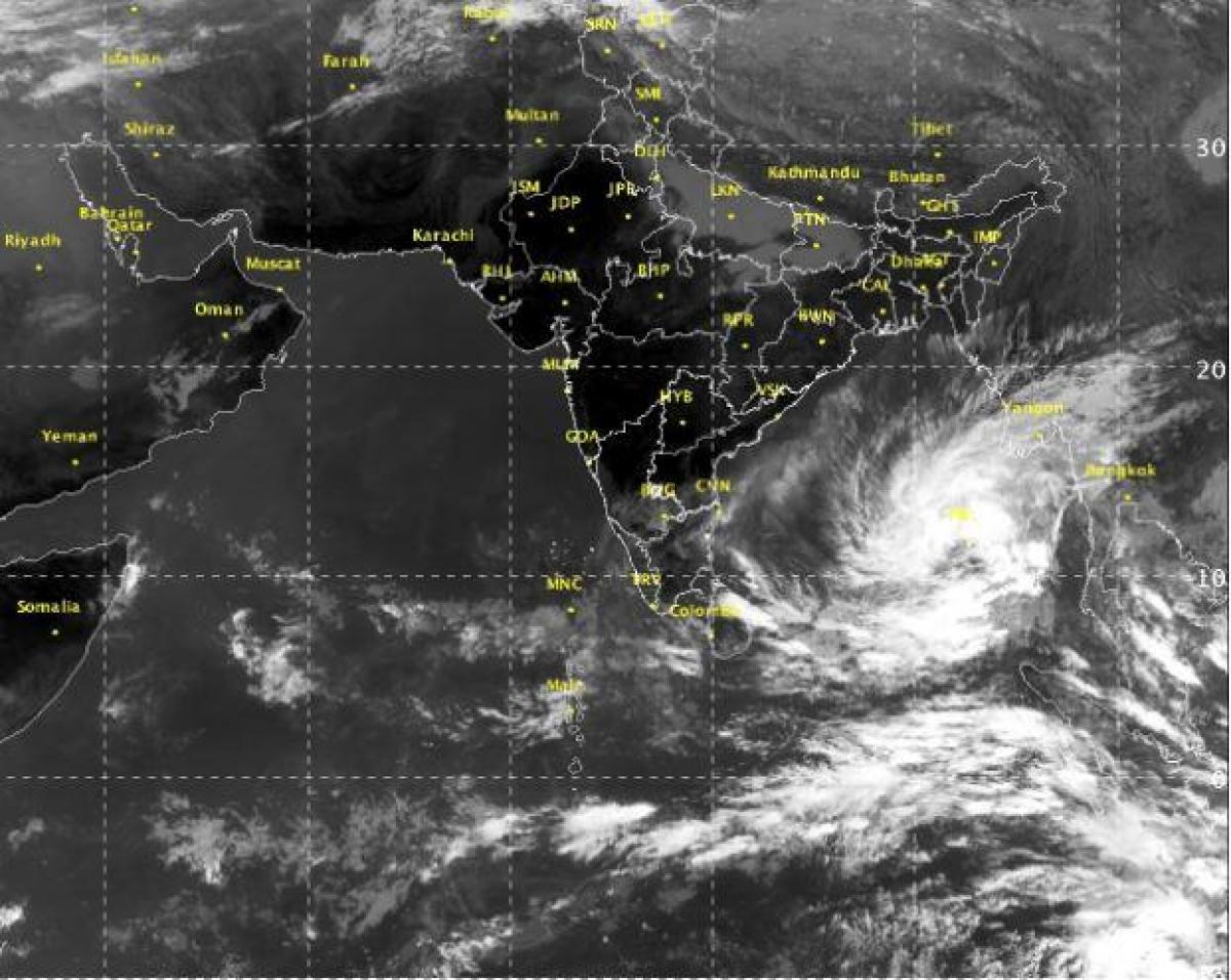 Cyclone Vardah to hit AP coast on Dec 12