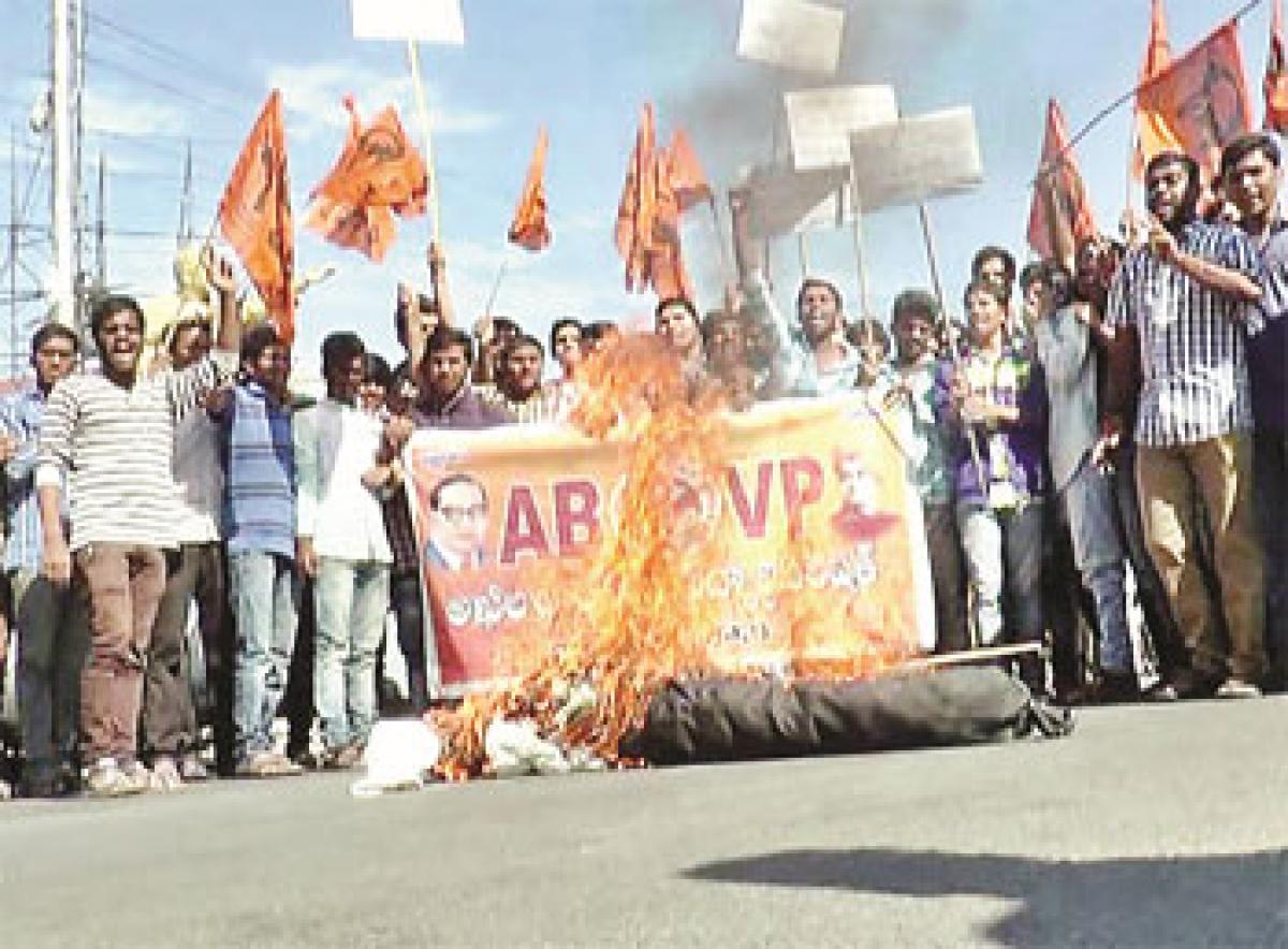 ABVP burns KCRs effigy