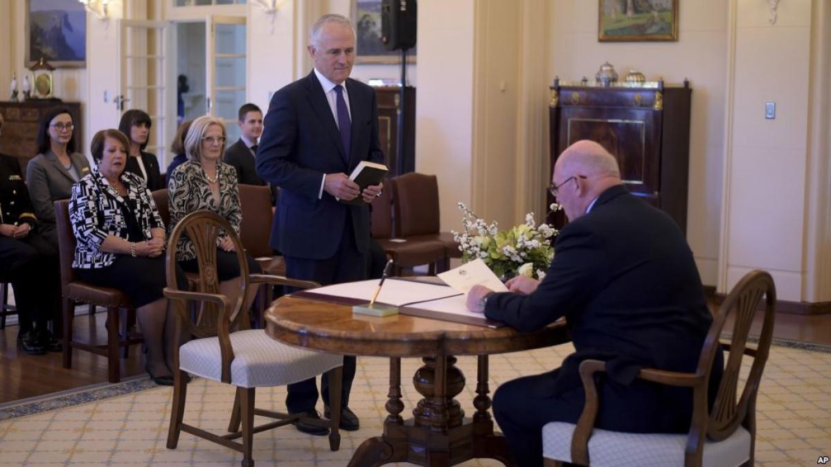 Turnbull sworn in as Australias new PM